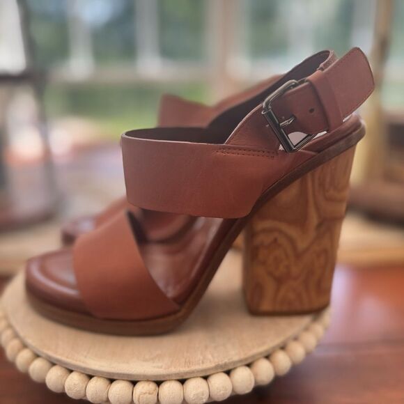 Vince Brown Platform Sandals with Chunky Heel size 8 with box and bag - Picture 6 of 17